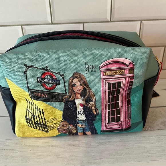 Nikky by Nicole Lee  Cosmetic Bag “ Miss Your Call Multi Color - Picture 4 of 10